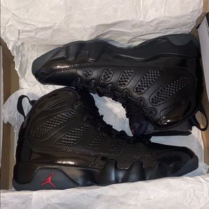 Jordan 9 Bred